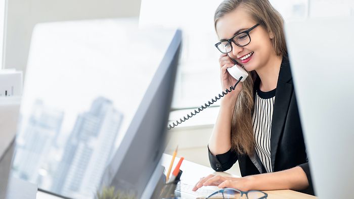 HR Business Partner contacts applicant