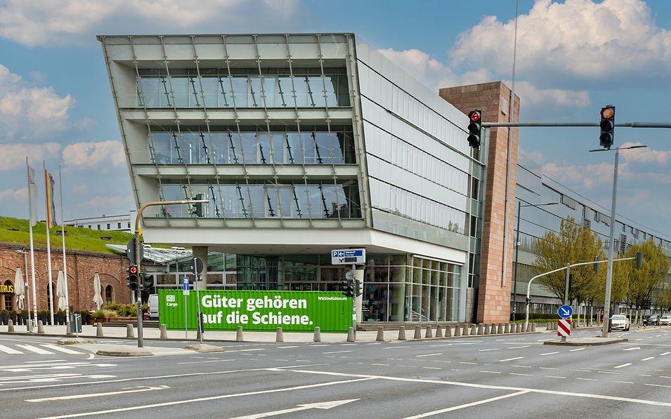 Hauptsitz der DB Cargo Logistics in Mainz
