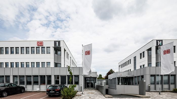 Hauptsitz DB Cargo Logistics in Kelsterbach